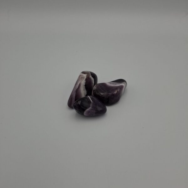 Amethyst, chevron Trommelsteine 2-3cm