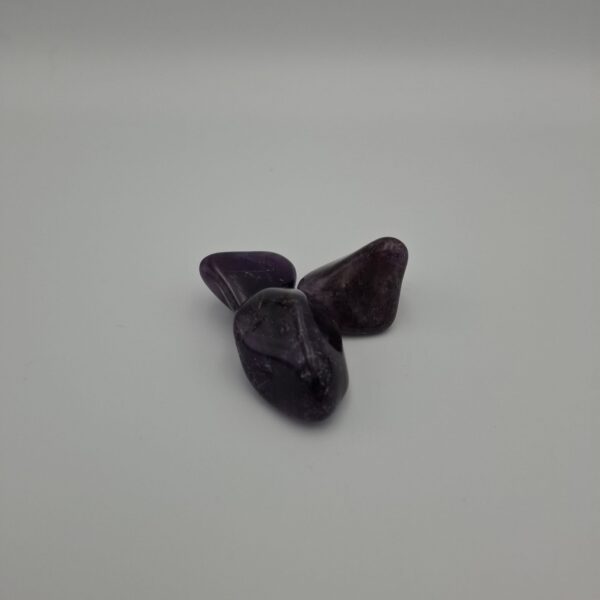 Amethyst dunkel, Trommelsteine 2-3cm