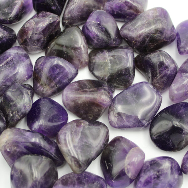 3 Trommelsteine Amethyst dunkel (2-3 cm) – Bild 2