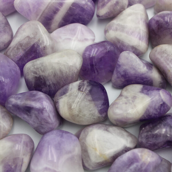 3 Trommelsteine Amethyst hell (2-3 cm) – Bild 2
