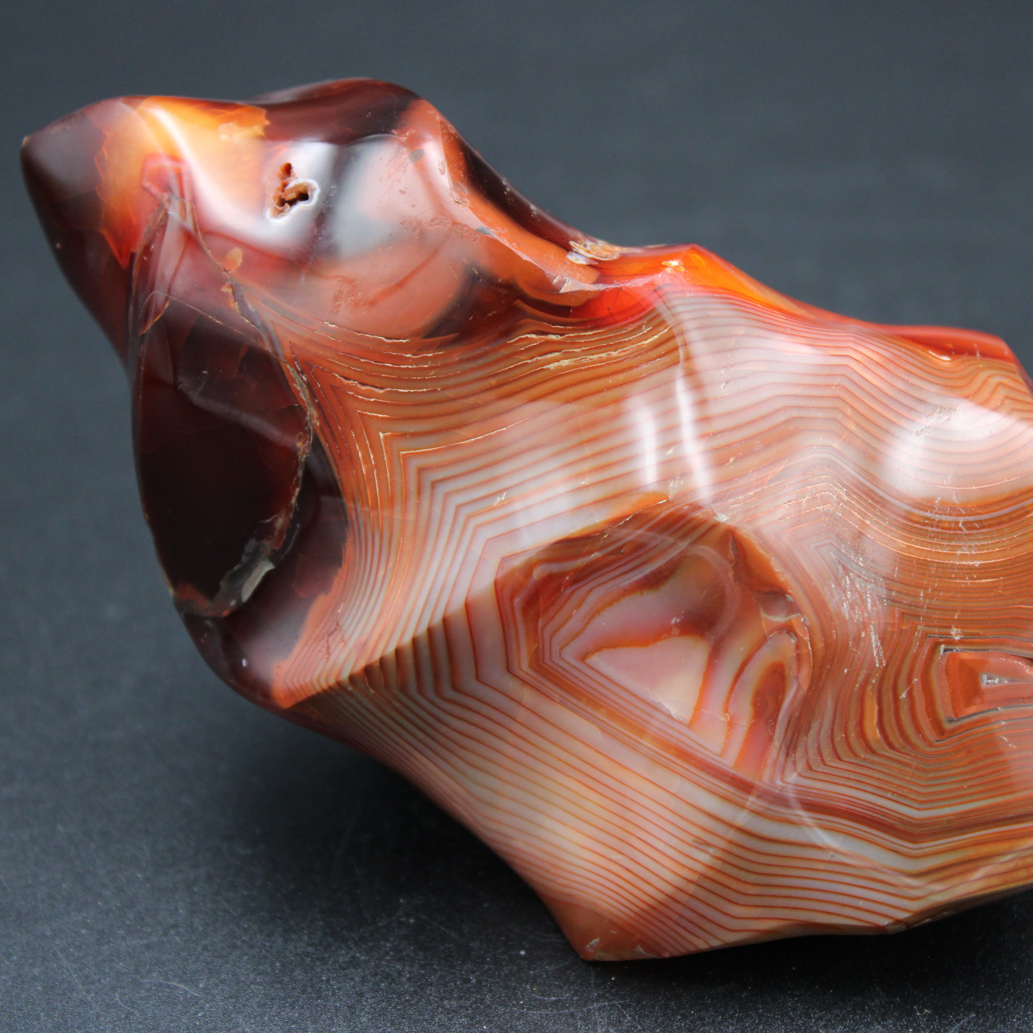 Karneol Freeform Flamme 763 g Unikat