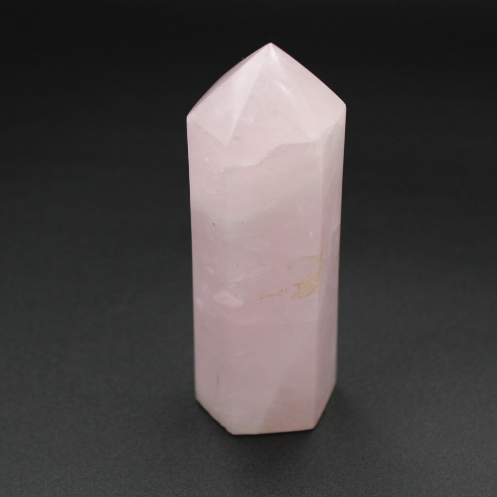 Rosenquarz-Obelisk-276g