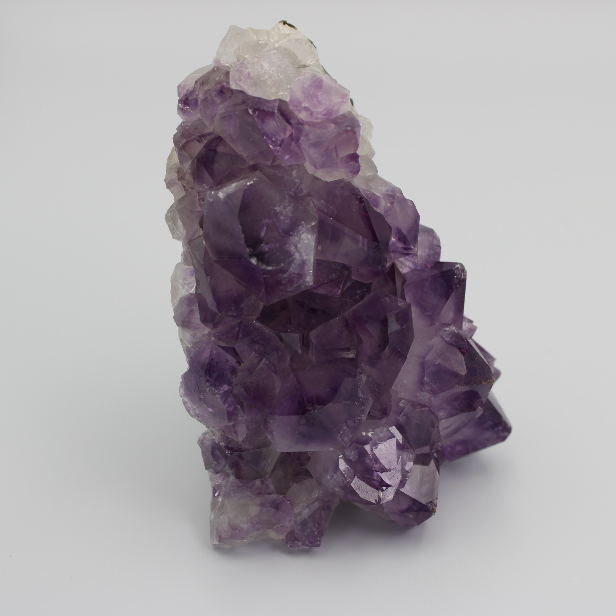Polished amethyst with base_521g
