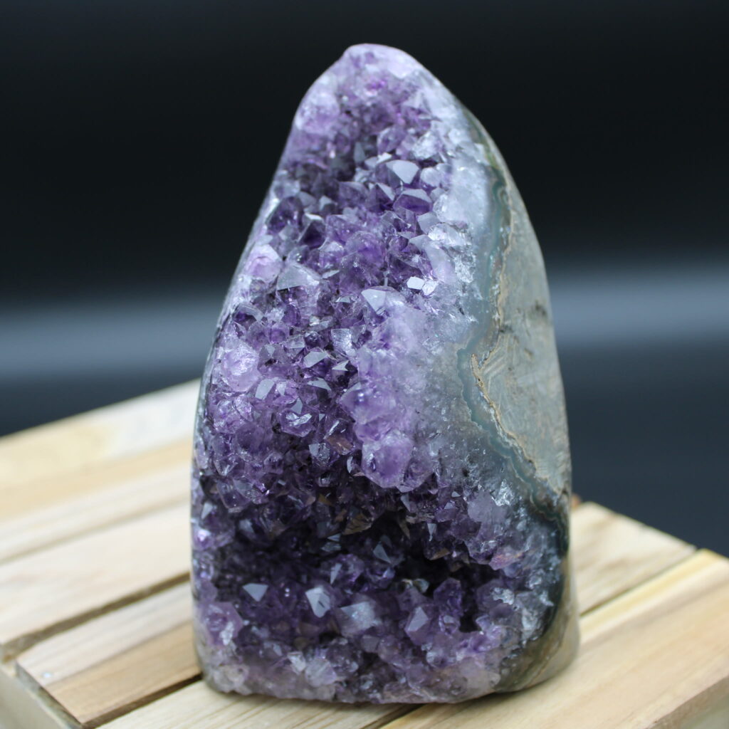 Amethyst Druse/Geode angeschliffen 722 g Unikat