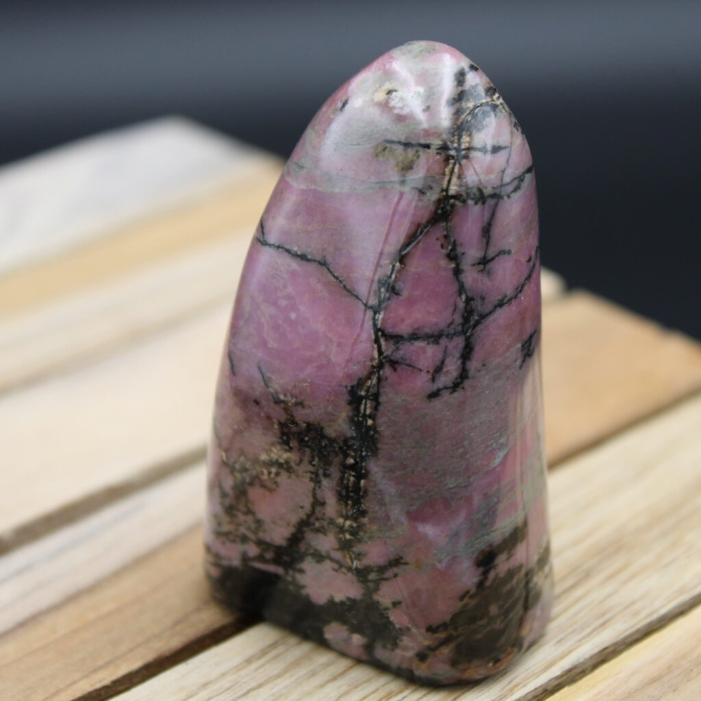  Rhodonit Freeform 183 g Unikat