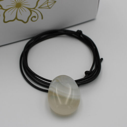 Necklace-Agate-M