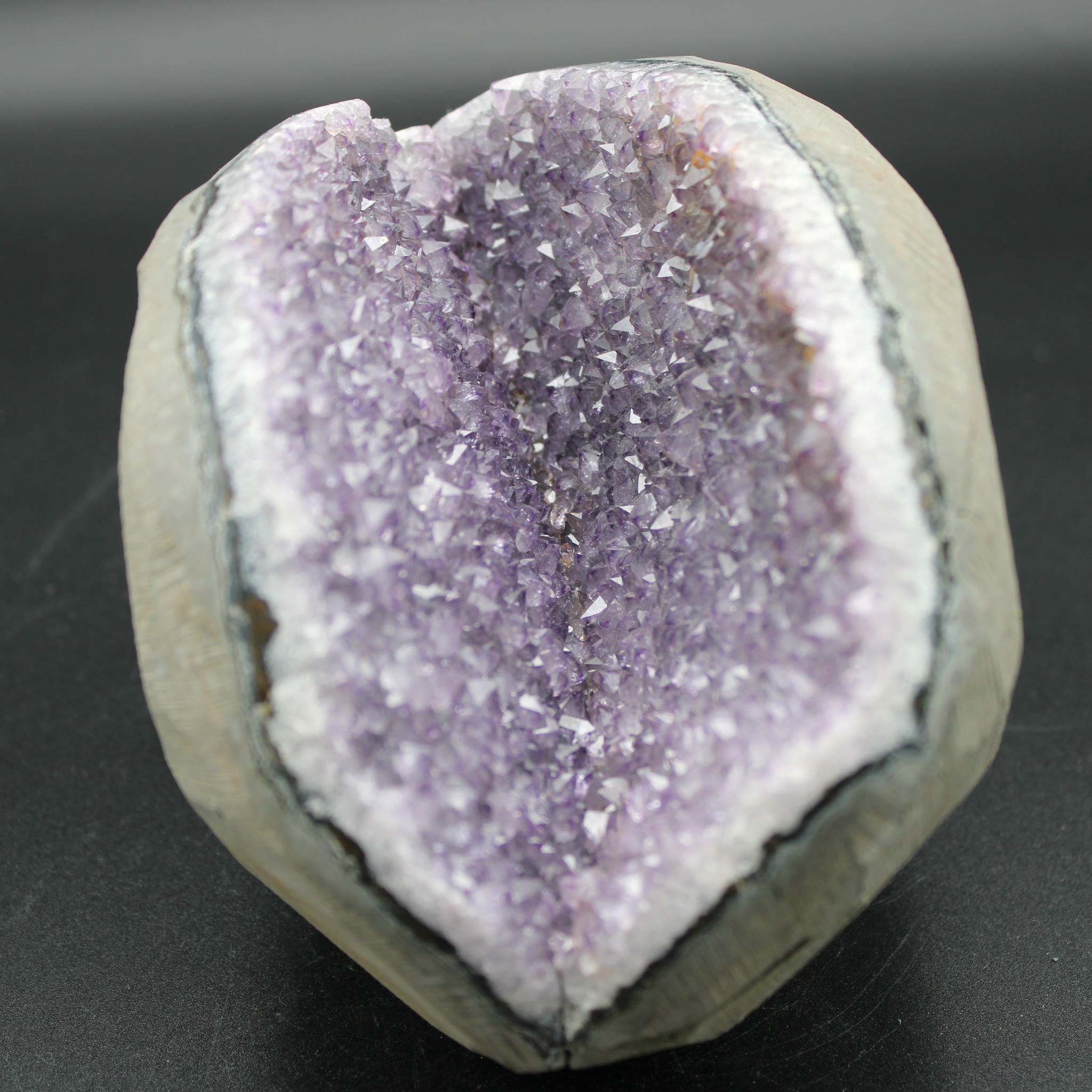 Amethyst Druse 2460 g Unikat