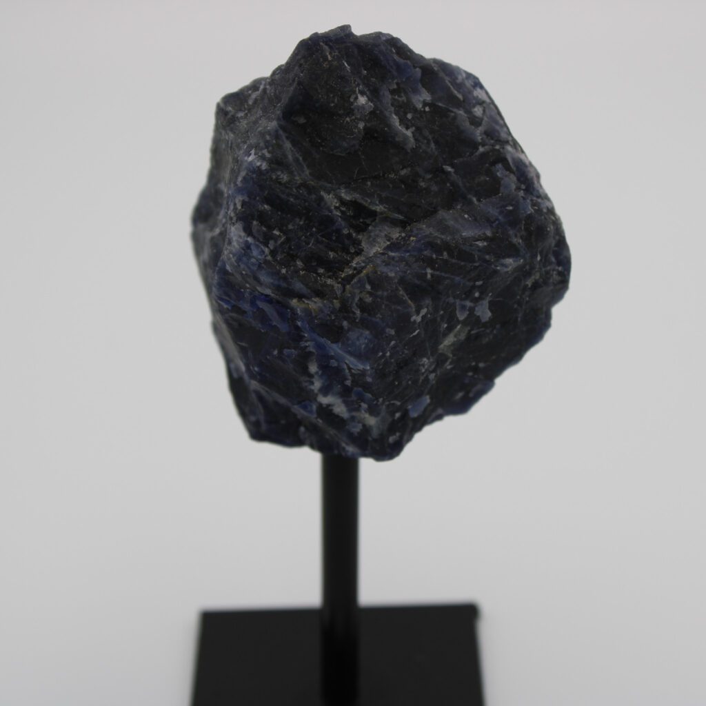 Sodalith-on-stand
