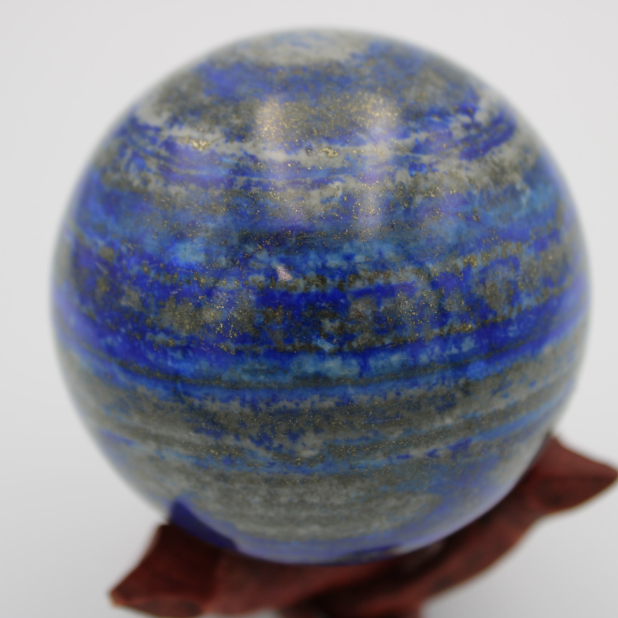 Lapislazuli Sphere closeup 2 579g