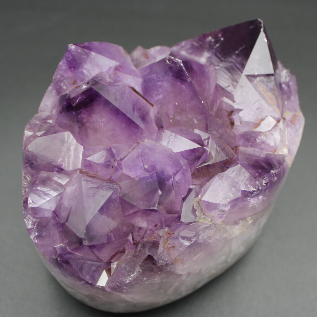 Amethyst Geode 1730g AAA