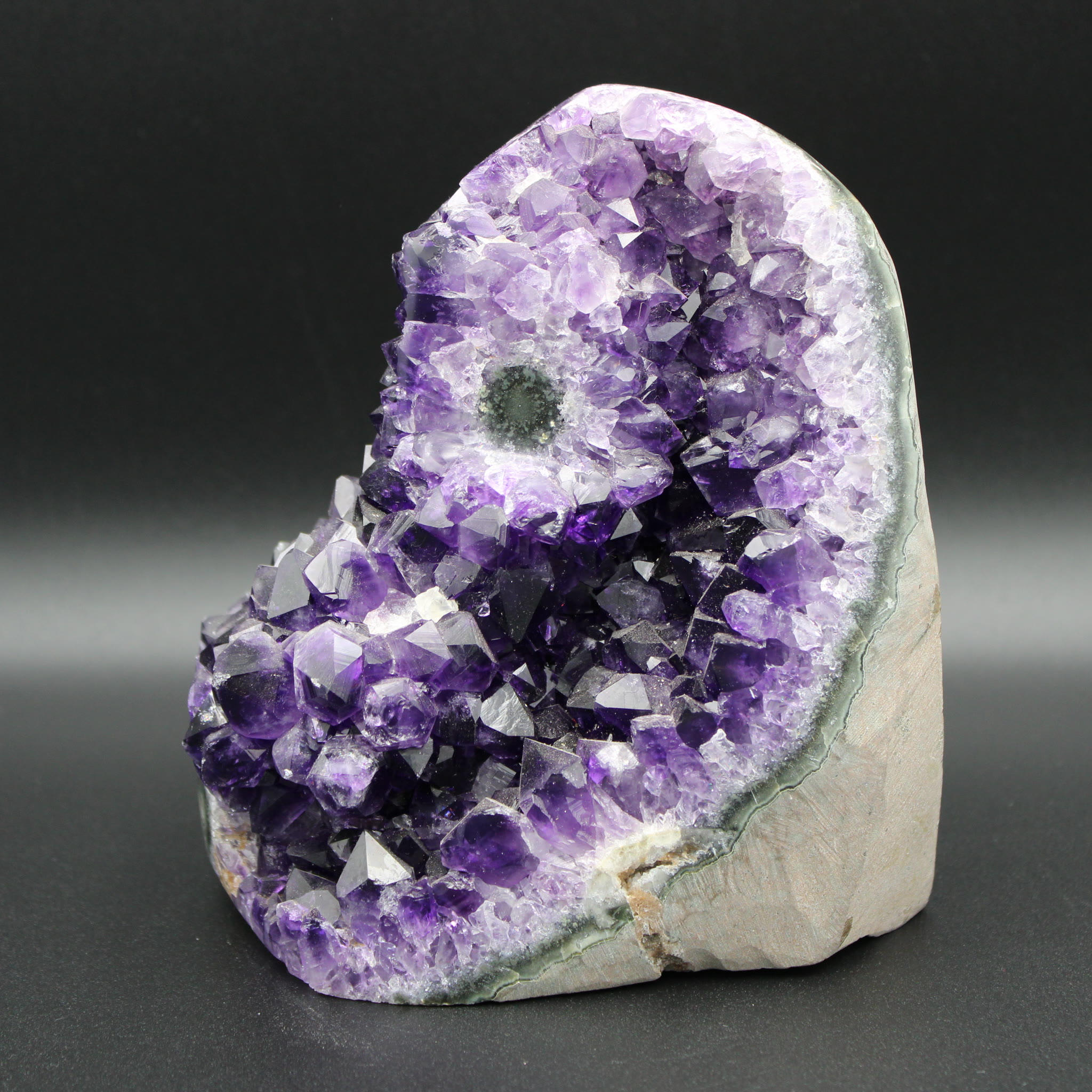 Das Gesicht der Stille · Amethyst Geode · 2340 g · Unikat – Bild 3
