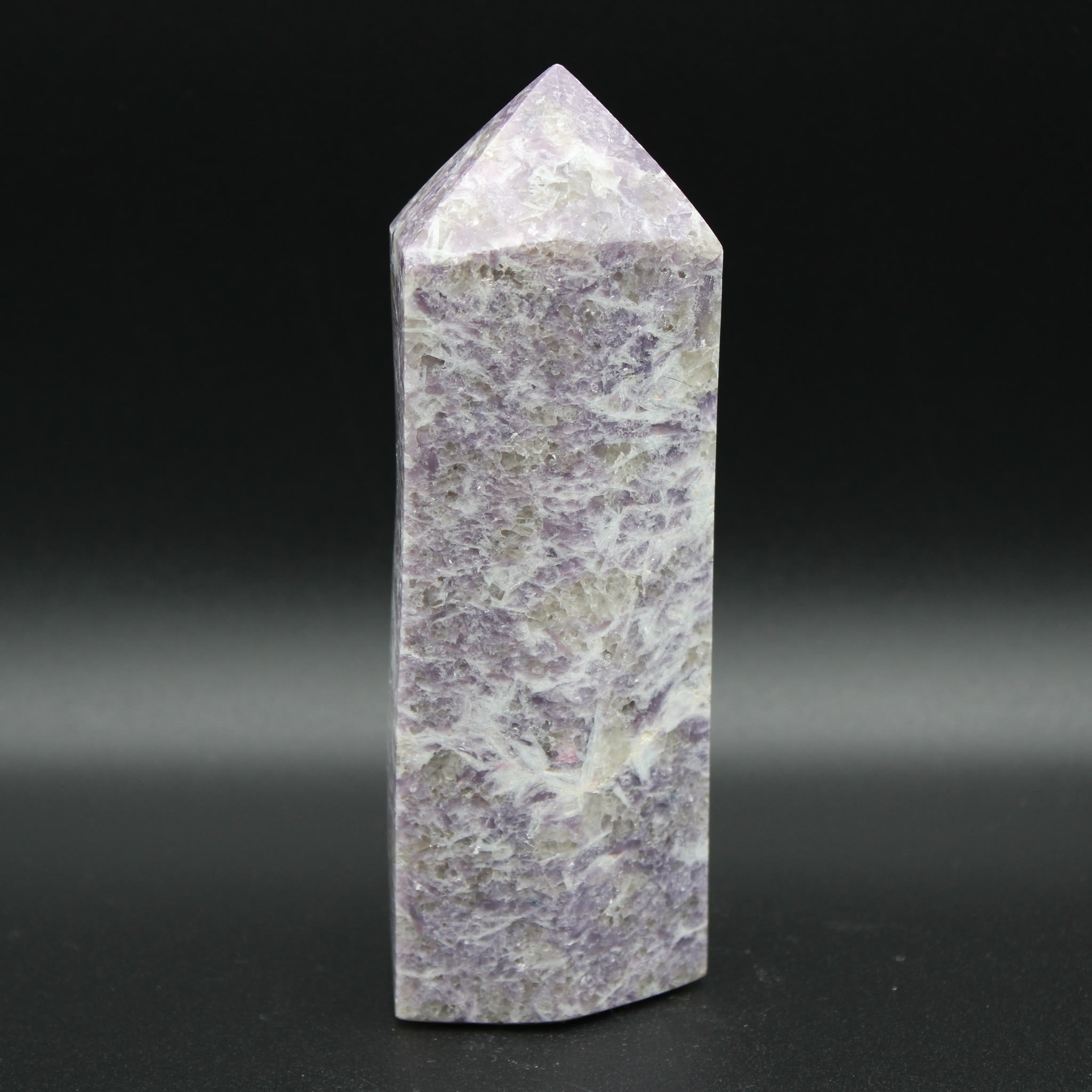 Der sanfte Neubeginn · Lepidolith Obelisk · 532 g · Unikat – Bild 2