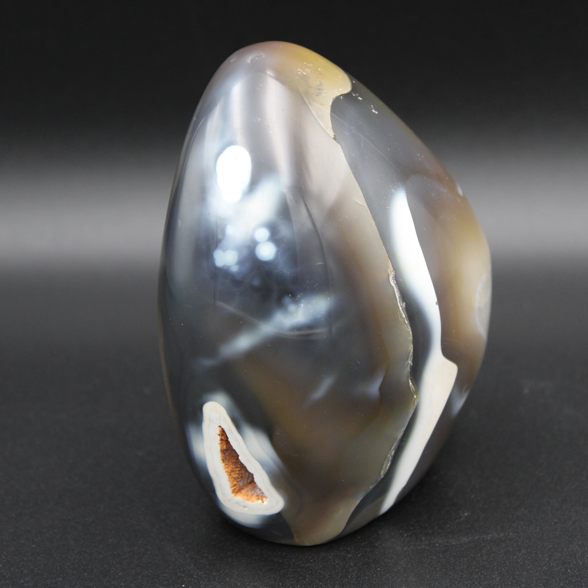 Orca Achat Freeform 670g closeup