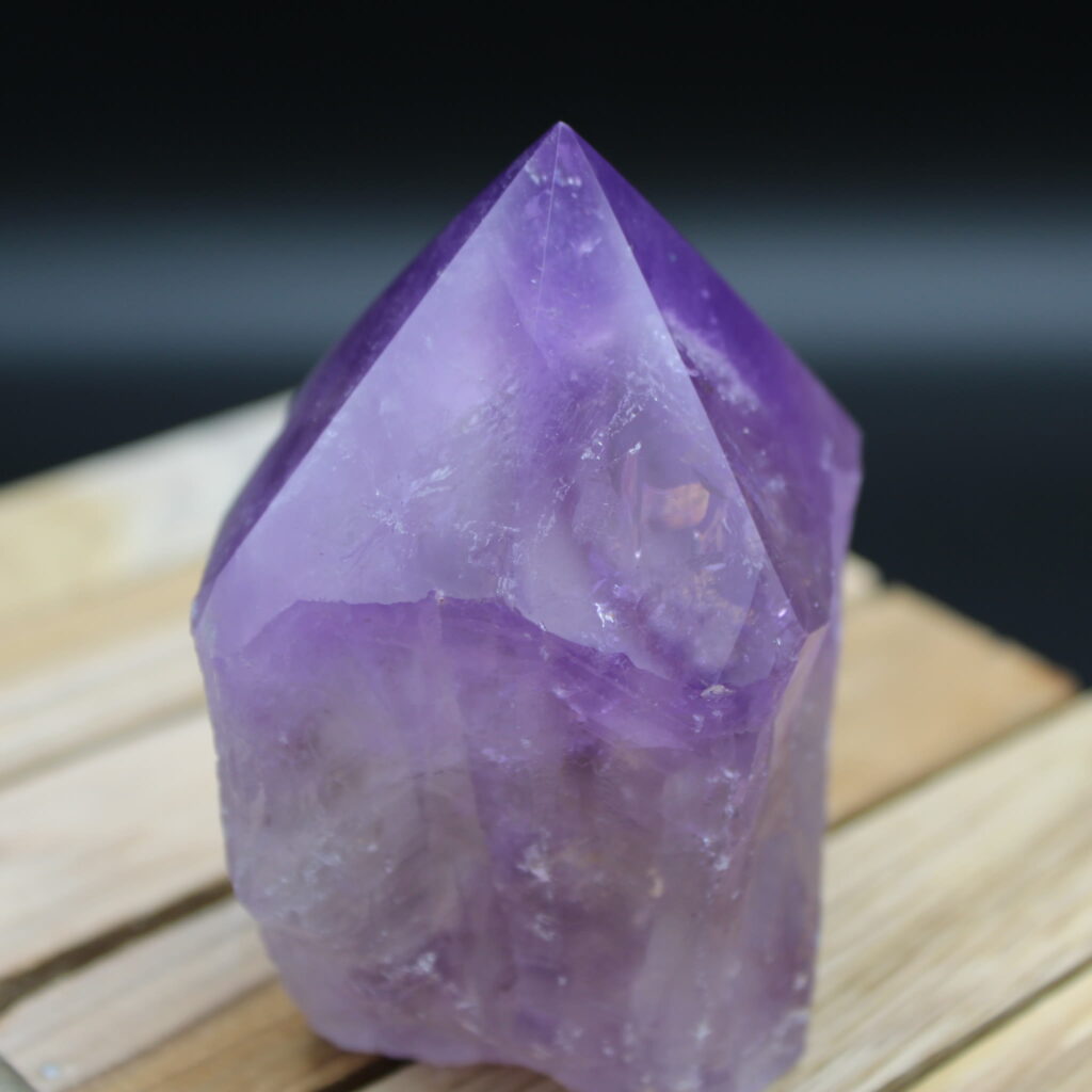 Amethyst Spitze 382g