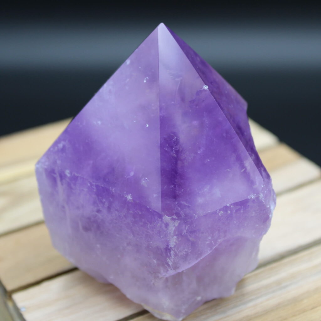 Amethyst Spitze 443g