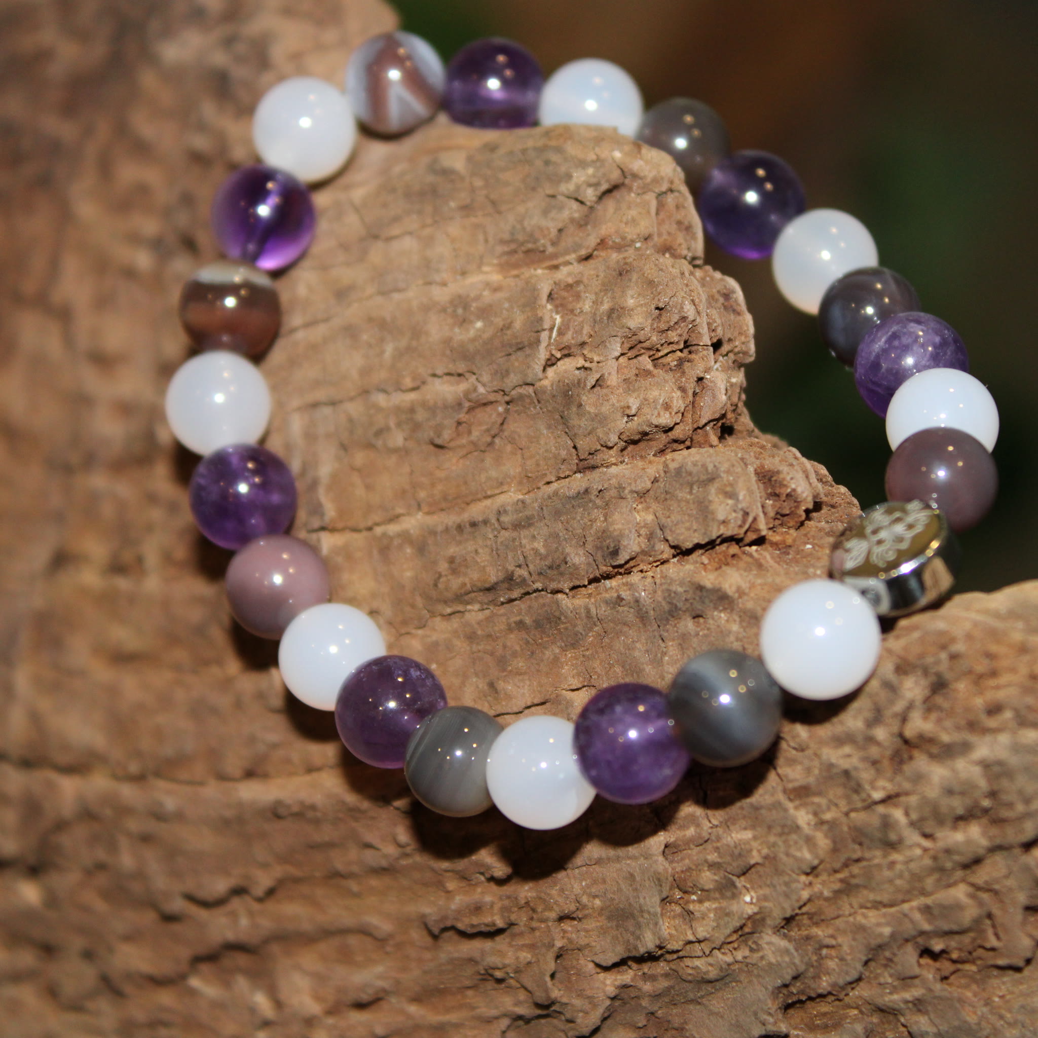 Armband Amethyst Weißer Achat Botswana Natural