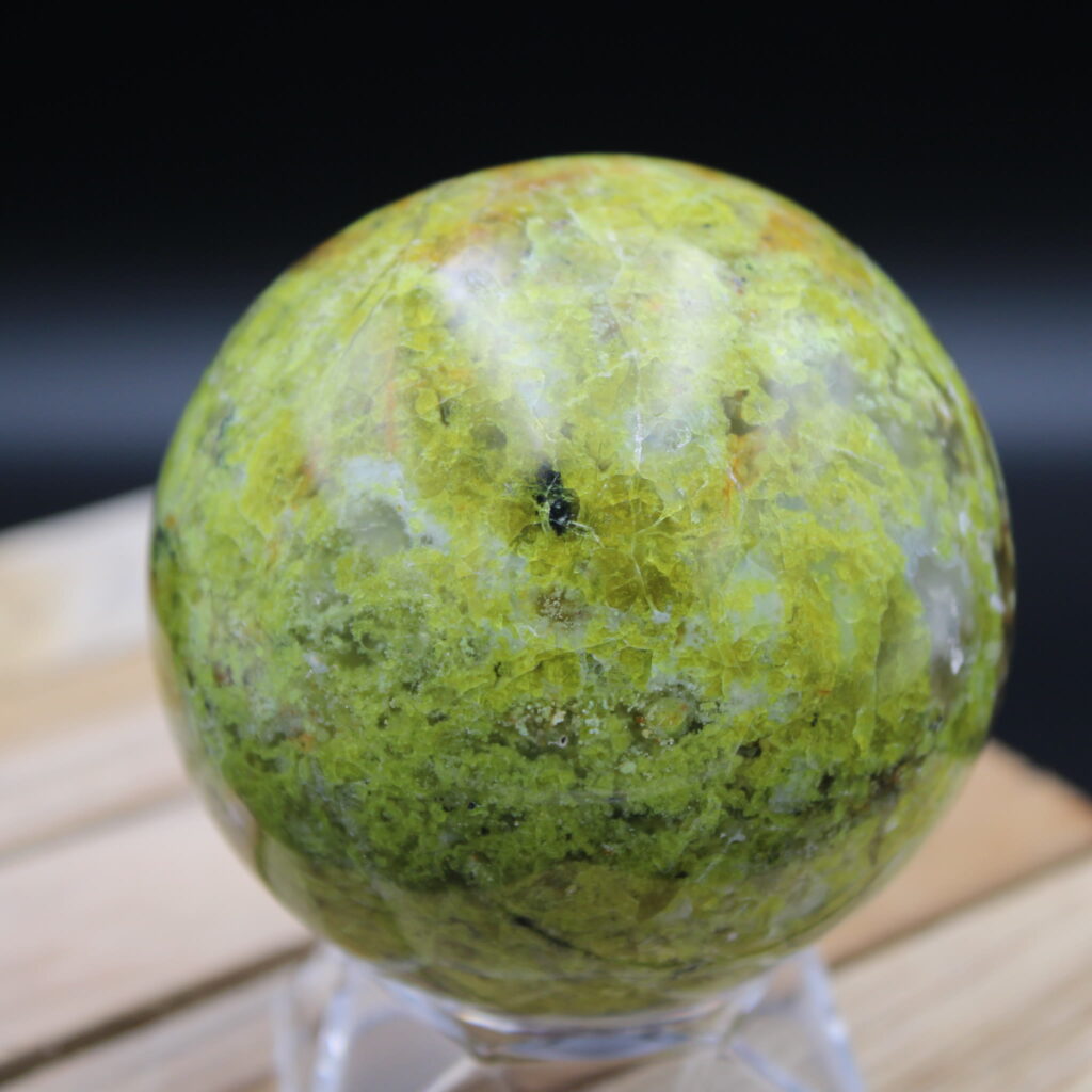 Grüner Opal Sphere 433g