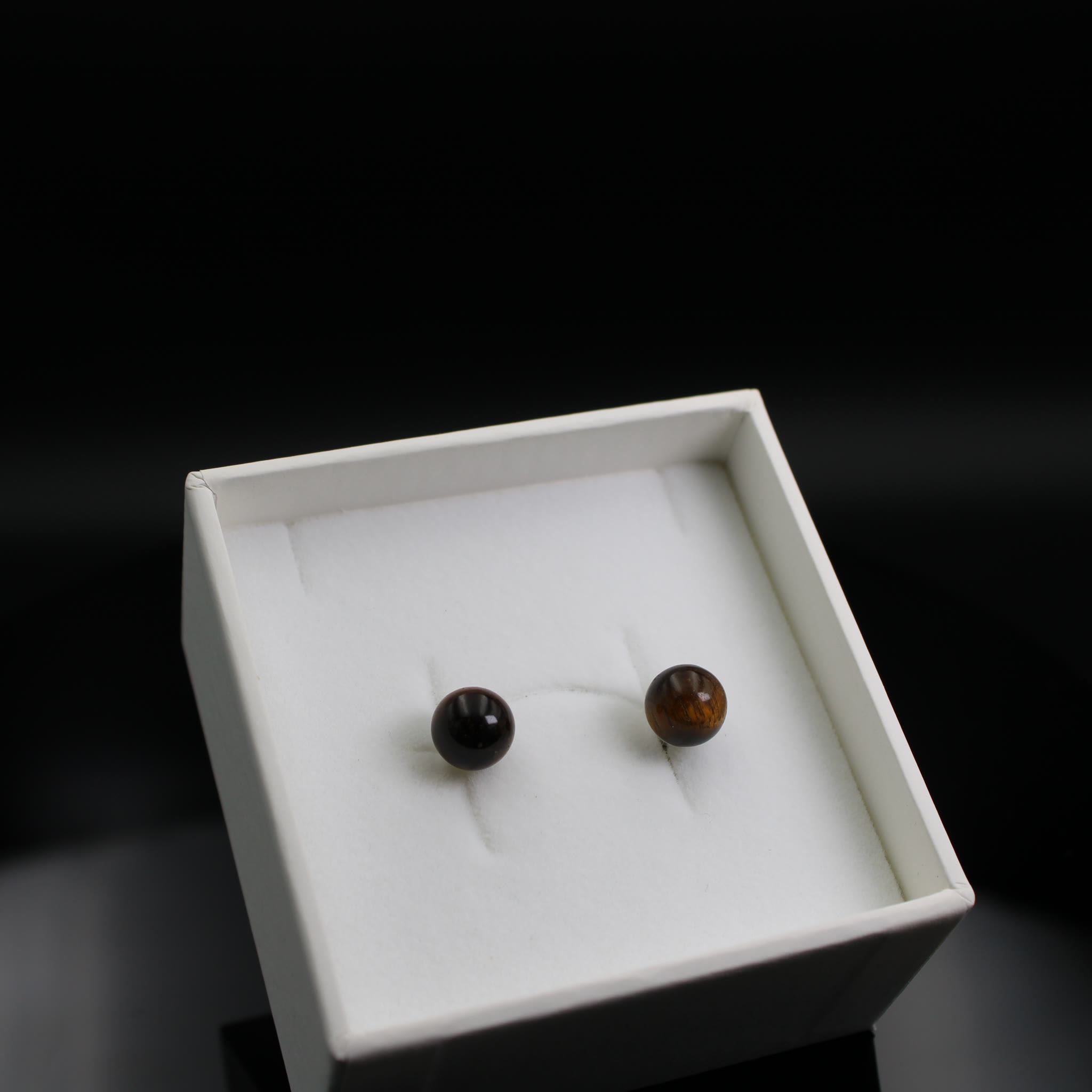 Ohrstecker Tigerauge 8 mm Perle