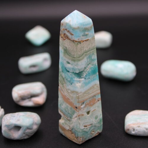 Karibik-Calcit Obelisk 141g