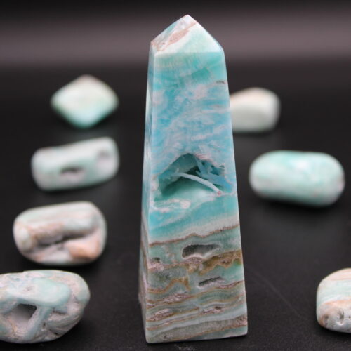Karibik-Calcit Obelisk 161g