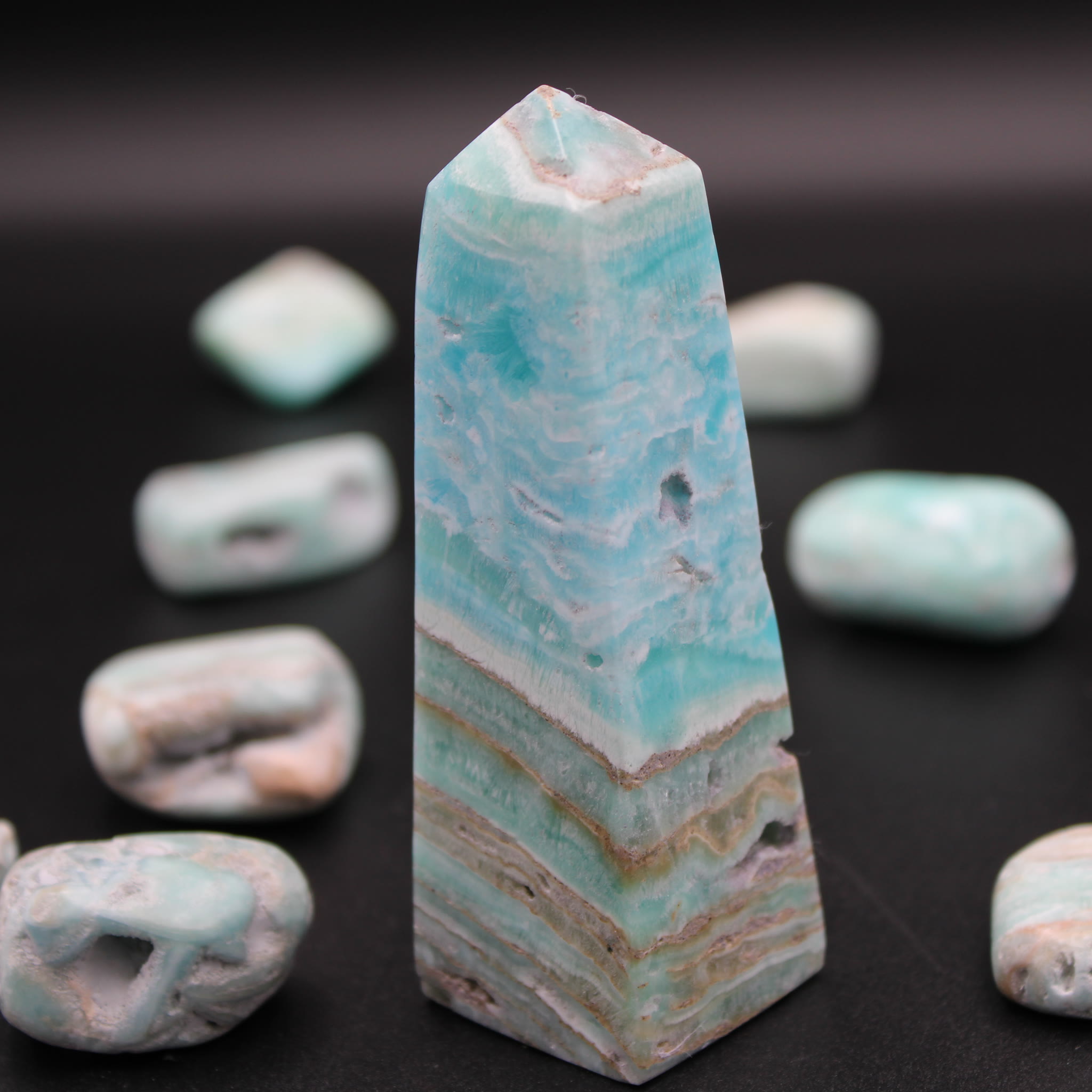 Das Meer der Klarheit · Karibik-Calcit Obelisk · 161 g · Unikat – Bild 2