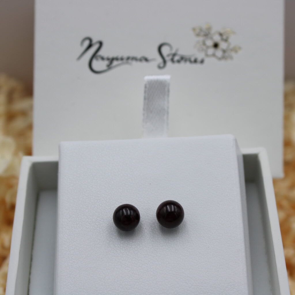 Ohrstecker Granat 6mm