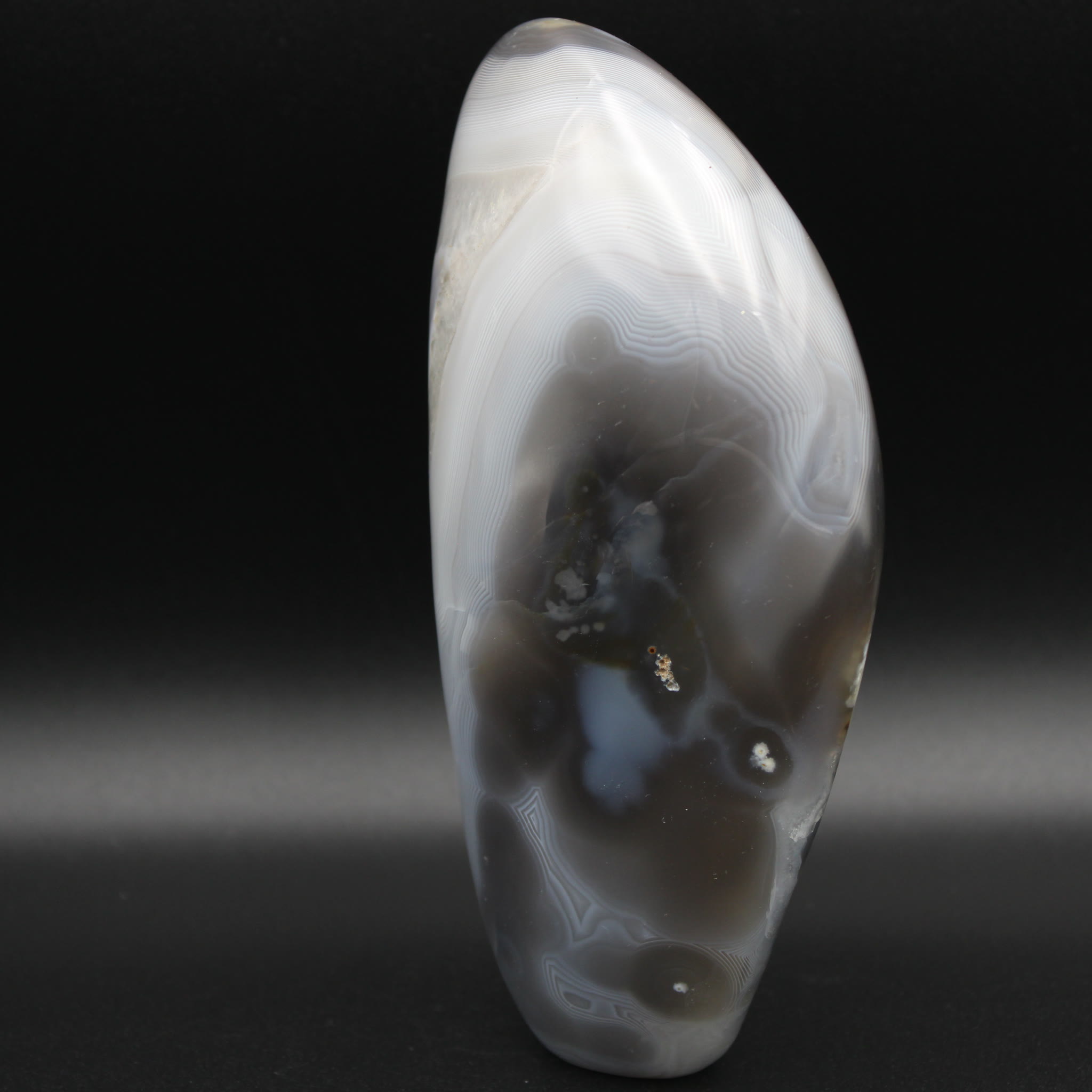 Orca-Achat Freeform 1021g back