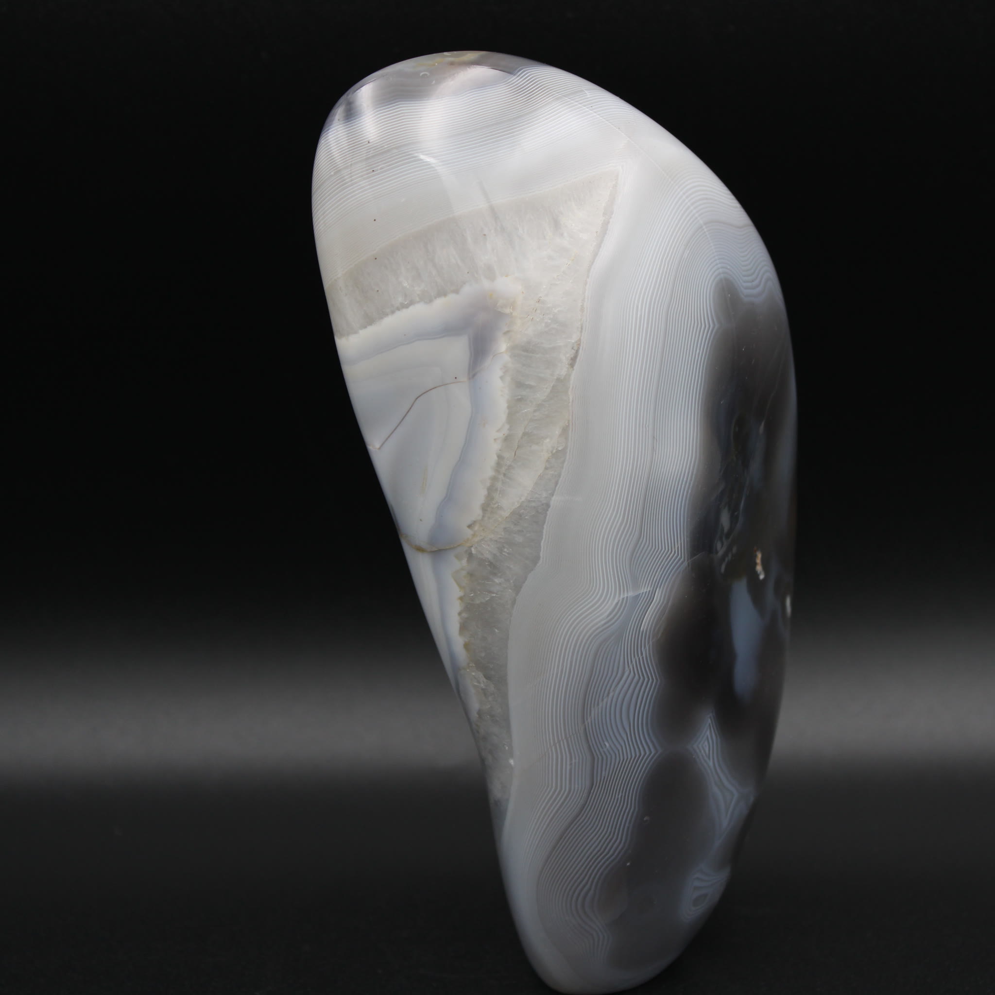 Orca-Achat Freeform 1021g front