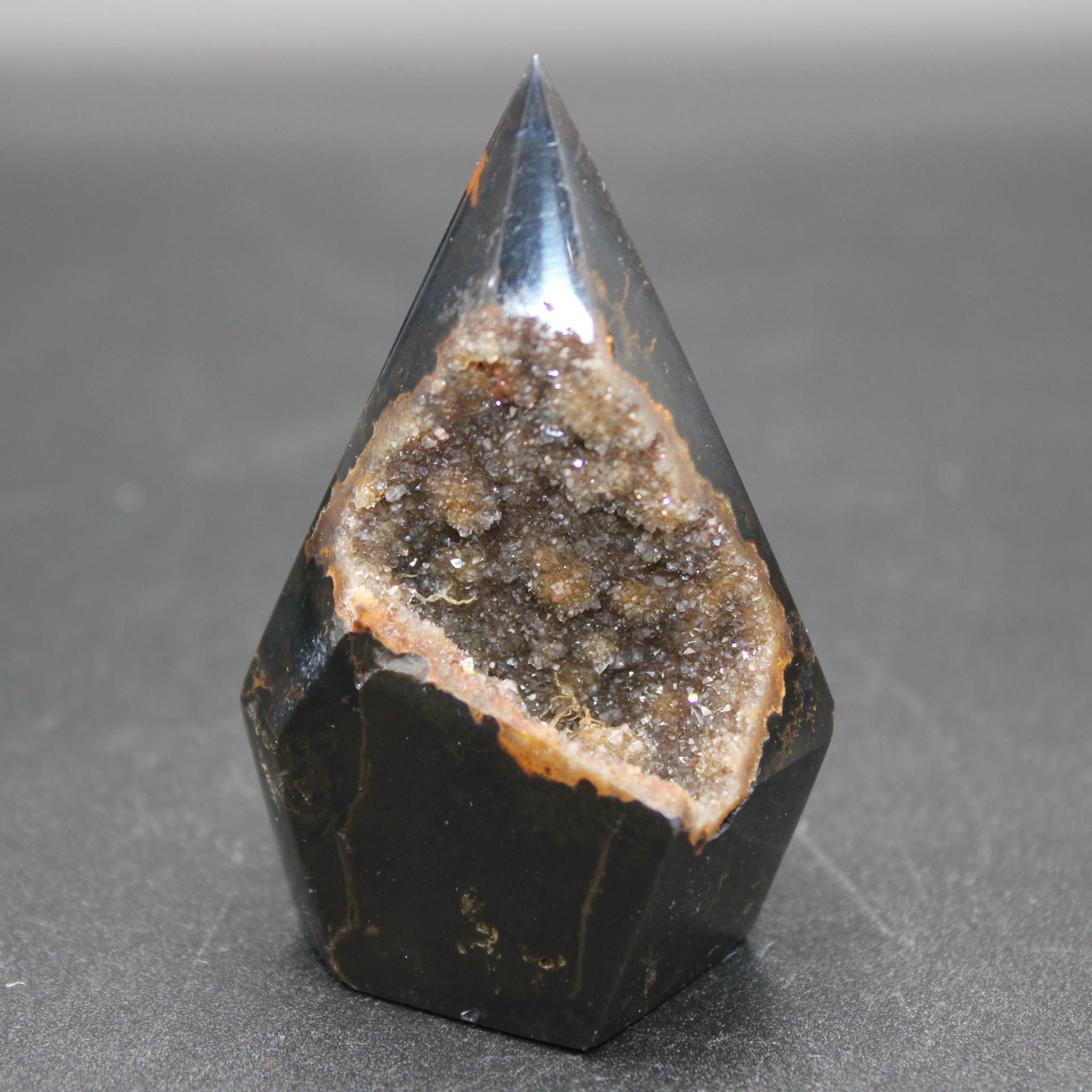 Achat Spitze 148g closeup