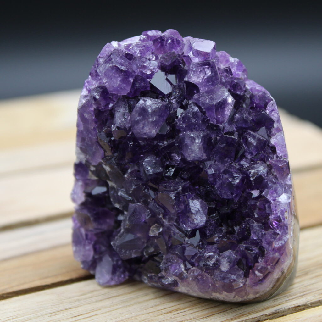 Amethyst Geode 138 g Unikat
