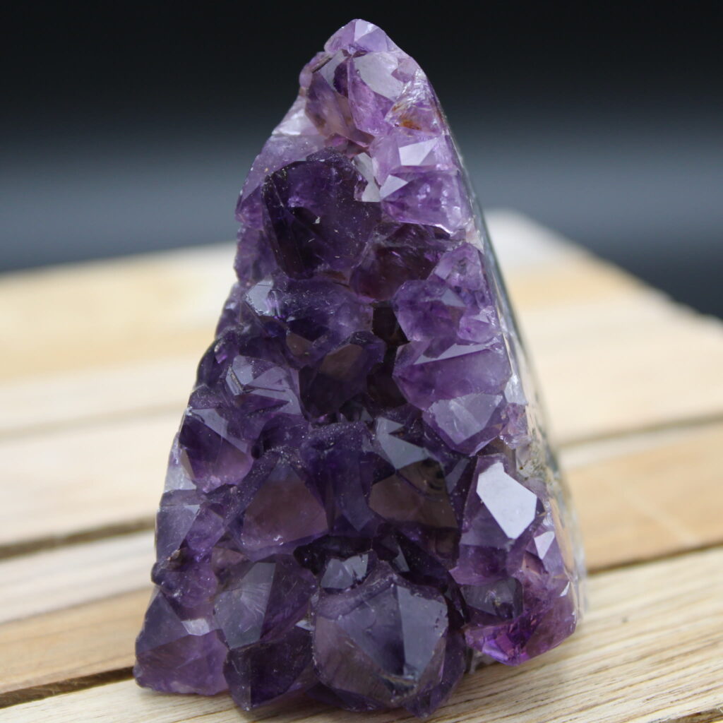 Amethyst Geode 149 g Unikat