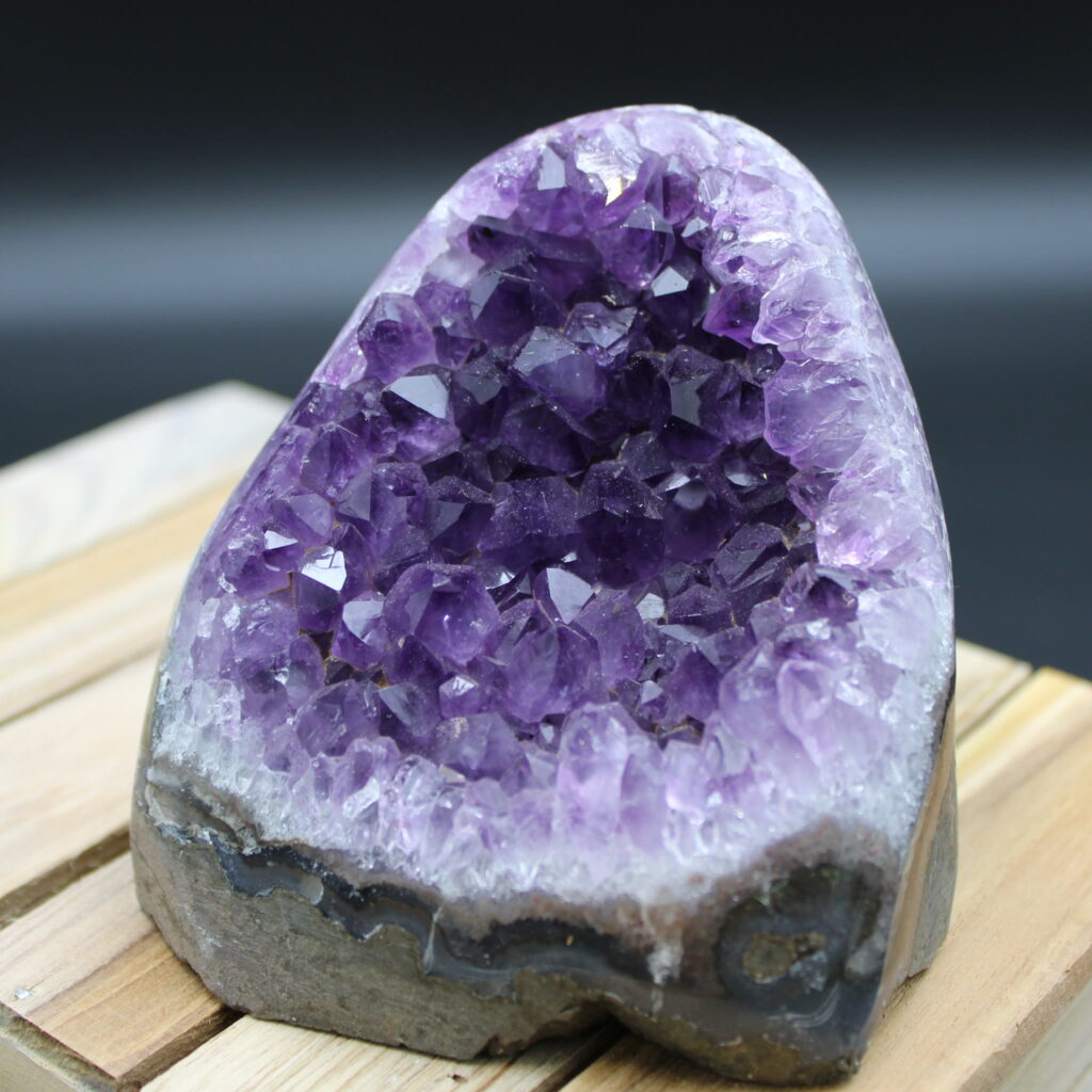 Amethyst-Geode 728 g Unikat