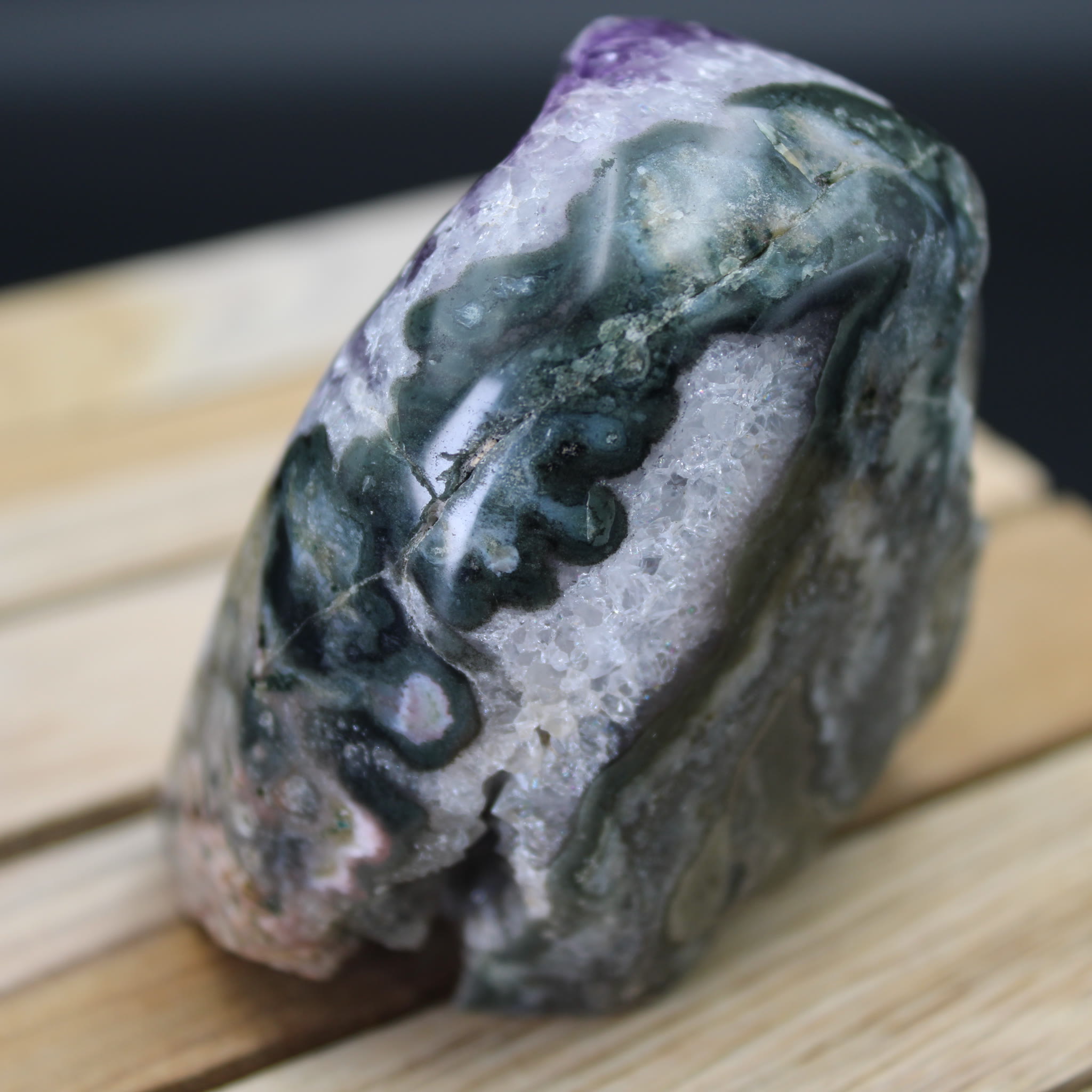 Amethyst Geode 285 g Unikat