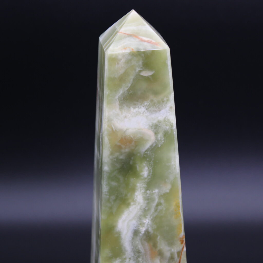 Onyx Obelisk 946 g Unikat